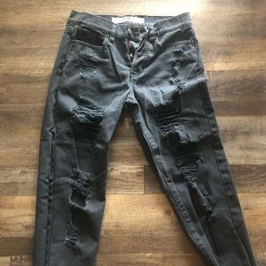 Brandy Melville boyfriend jeans